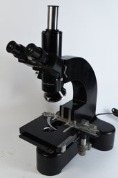 Ernst Leitz Wetzlar Trinocular Microscope - No Objectives