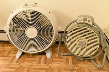 2 Lasko And Holmes Electric Cooling Fans Multi Speed Wind Machine