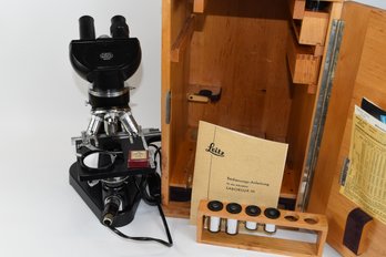 Ernst Leitz Wetzlar Laborlux 3 Binocular Microscope With 4 Objectives & Eyepieces & Wooden Storage Crate