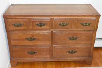 Vintage Solid Wood Dresser Cabinet With 6 Drawers