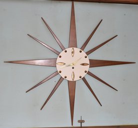 Starburst Wind Up Wall Clock With Key