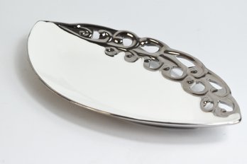 D'Lusso Designs Silver White Collection Tear Drop Platter