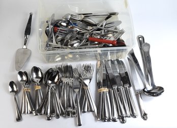 LARGE Lot Of Stainless Silverware Forks Knives Spoons Butterknife - Over 100pcs
