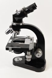 Ernst Leitz Wetzlar Microscope With 4 Objectives