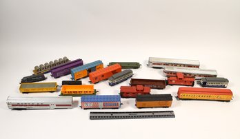 HO Train Cars - 20 Total