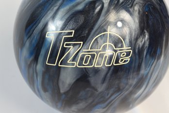 Un Drilled T-Zone Bowling Ball With Carry Bag
