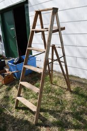 5ft A-frame Wooden Ladder