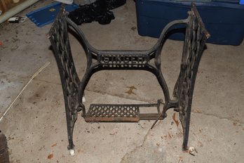 SINGER Sewing Machine Base Stand