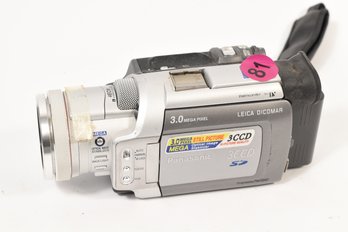 Panasonic Palmcorder PV-DV953D 3.0 Mega Pixel Leica Dicomar