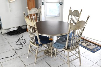 Round Wood Kitchen Table With 4 Caned Chairs