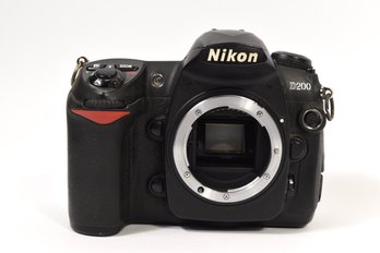 Nikon D200 DSLR Camera Body