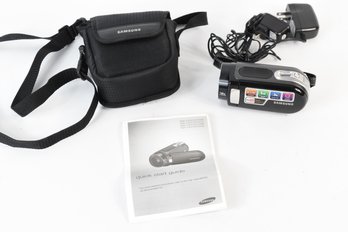 Samsung SMX-F33BN-86B Camcorder With Carry Case & Charger