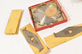 Vintage Dewalt Cutting Wheels Saw Blades