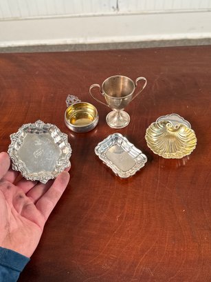 Small Sterling Plates And Cups, 5 Pcs (CTF10)