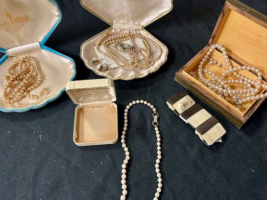 Vintage Pearls & Jewelry