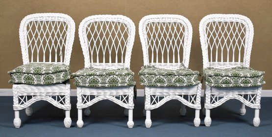 Four Vintage Wicker Chairs (CTF30)
