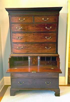 Fine English Chippendale Chest On Chest (CTF40)