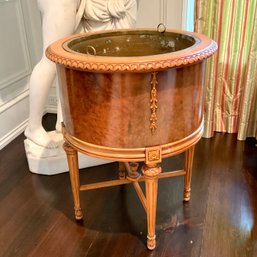 Vintage Italian Walnut Planter (cTF20)