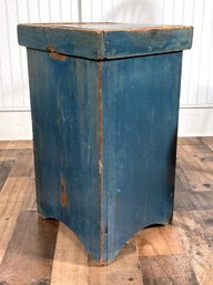Antique Painted Wood Storage Bin (CTF10)