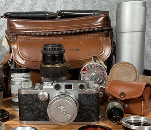 Vintage Leica Camera Lot With Lenses And Bag (CTF10)