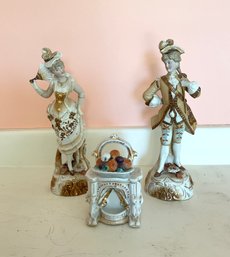 Pr. Vintage German Porcelain Figurines With Box (CTF10)