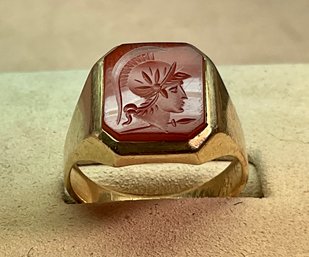 Antique Intaglio Carnelian And Gold Ring (CTF10)