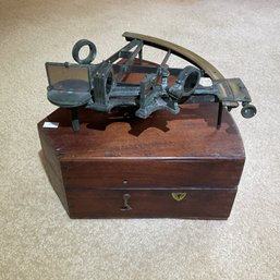 Antique Nautical Sextant With History  (CTF10)