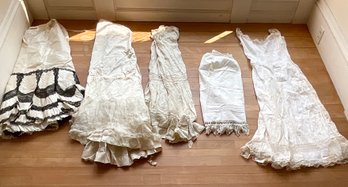 Antique Skirts And Undergarments (CTF10)