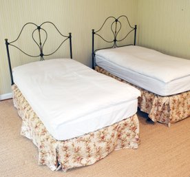 Pr. Antique Brass And Iron Twin Sized Beds (CTF40)