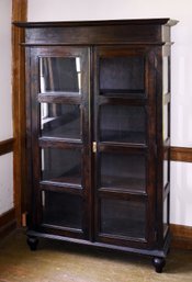 Vintage Two Door Bookcase  (CTF50)