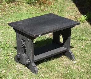 Small Antique Arts & Crafts Oak Table (CTF30)