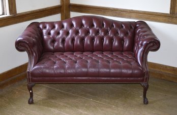 Vintage Tufted Red Leather Love Seat (CTF30)