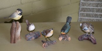 Vintage Artisan Bird Carvings, 5pcs. (CTF20)