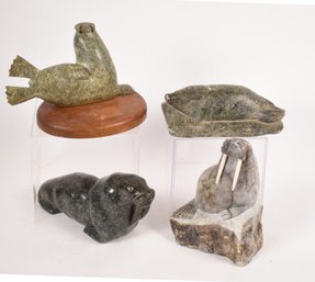 4 Vintage Inuit Stone Carvings Of Walruses And Seals (CTF10)