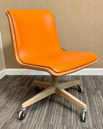 Mid Century Swiveling Office Chair (CTF10)