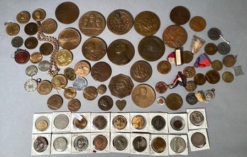 Vintage And Antique Medals And Medallions (CTF10)