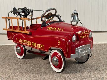 Vintage Gearbox Pedal Car Company Pedal Fire Truck (CTF20)