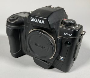 Sigma SD9 Camera Body (CTF10)