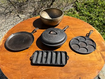 Antique Griswold & Wagner Cast Iron, 5pcs. (CTF20)