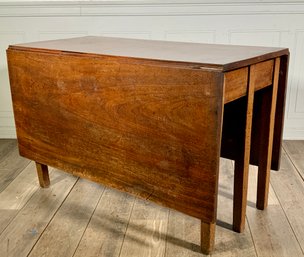 18th C. Chippendale Drop Leaf Table (CTF20)