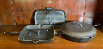 Staub Cast Iron Pan & 2 Others (cTF10)