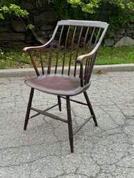 Early 19th C. Windsor Arm Chair (CTF10)
