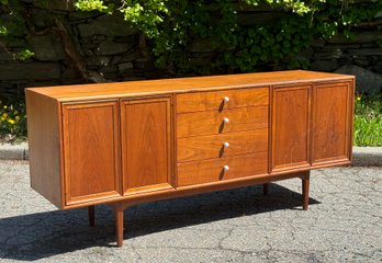 Vintage Drexel Walnut Credenza/sideboard (CTF30)