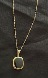10K Gold And Black Onyx Necklace