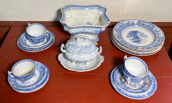 Antique Blue And White China (CTF20)