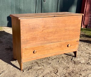 Antique Pine Blanket Chest (CTF20)