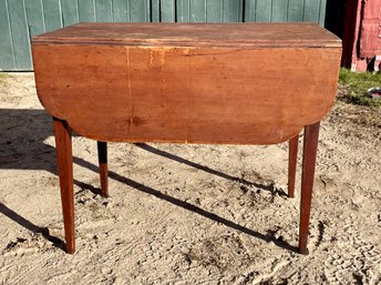 19th C. Hepplewhite Drop Leaf Table (CTF20)