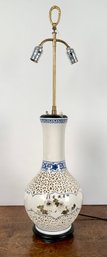 Vintage Asian Ceramic Table Lamp (CTF10)