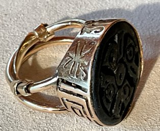 14 K Gold Ring With Carved Stone (CTF10)