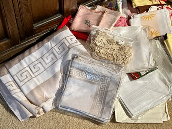 Assorted Linens (CTF10)